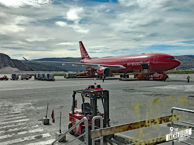 Jet von Air Greenland am Flughafen