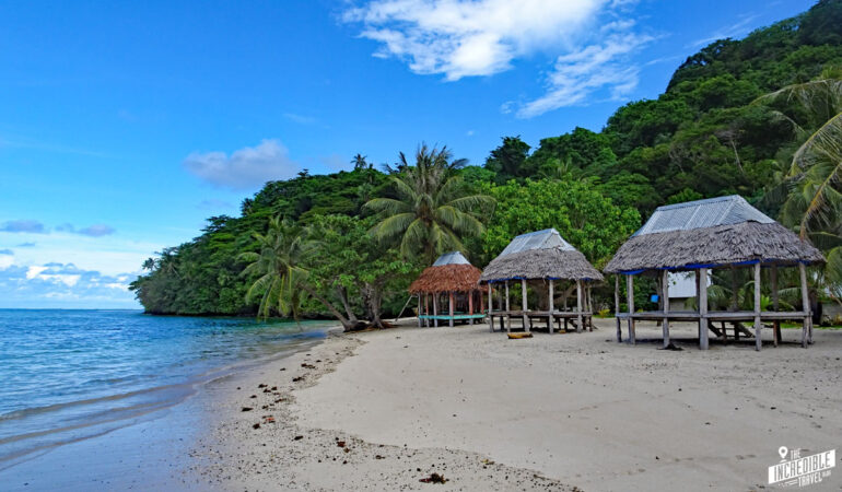 Samoa – in einfachen Hütten am Strand