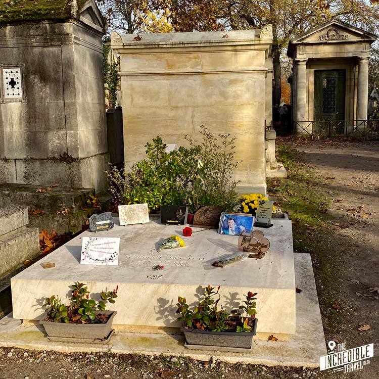 Grab von Gilbert Bécaud auf dem Friedhof Père Lachaise in Paris