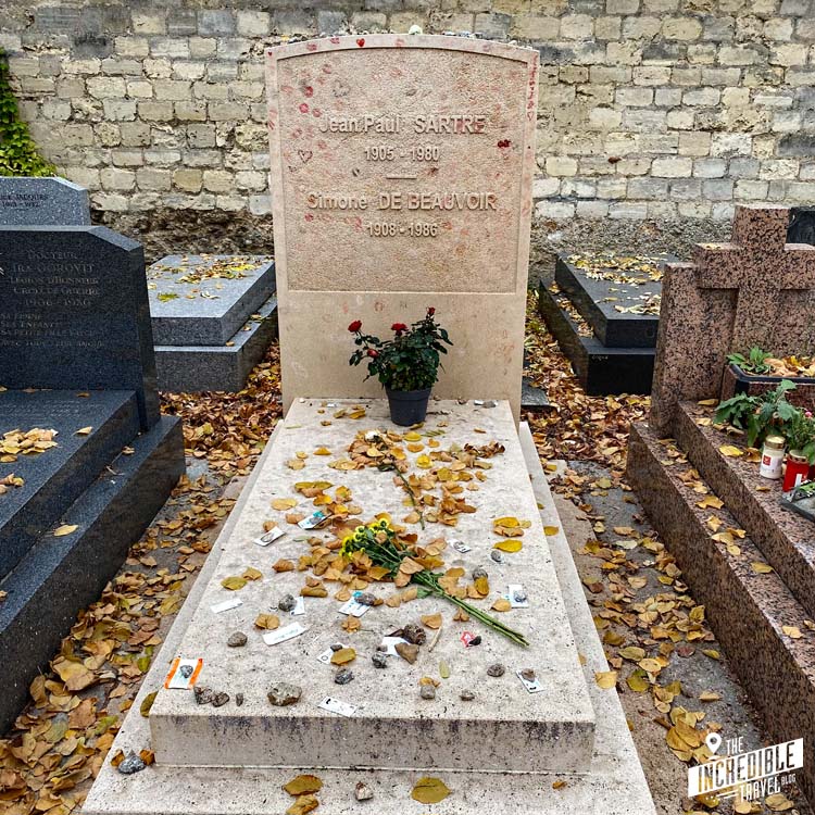 Grab von Jean-Paul Sartre und Simone de Beauvoir auf dem Friedhof Montparnasse in Paris