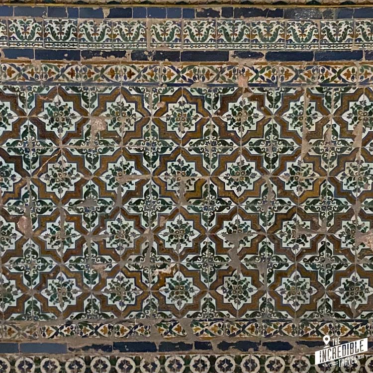 Kacheln als Verzierung aus einem der Paläste der Alhambra
