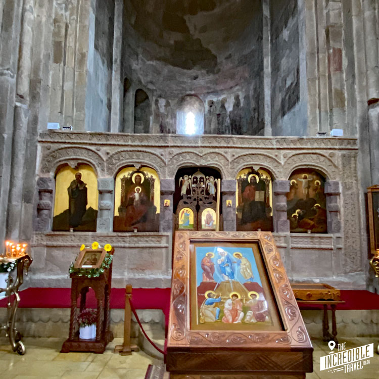 Ikonen im Samtarowo-Kloster