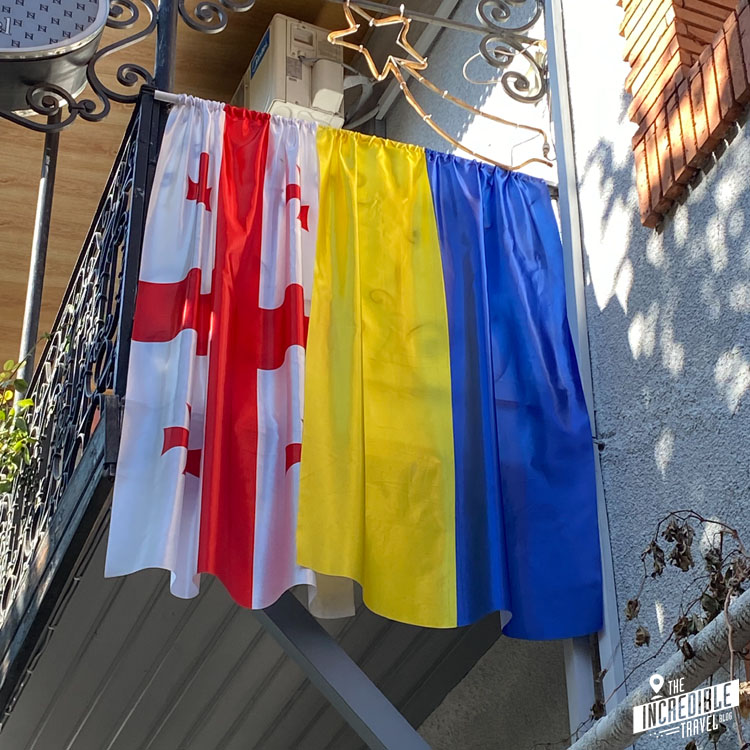 Flaggen Georgien Ukraine