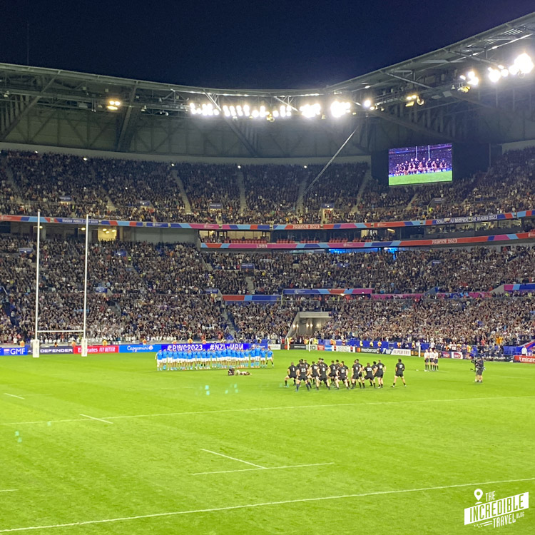 Haka der Neuseeländer vor dem Rugby-WM-Spiel gegen Uruguay in Lyon