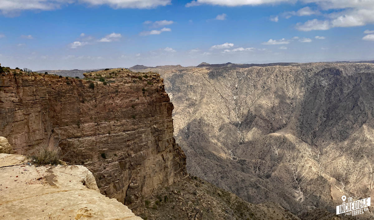 Al Habala das hängende Dorf in spektakulärer Lage The Incredible