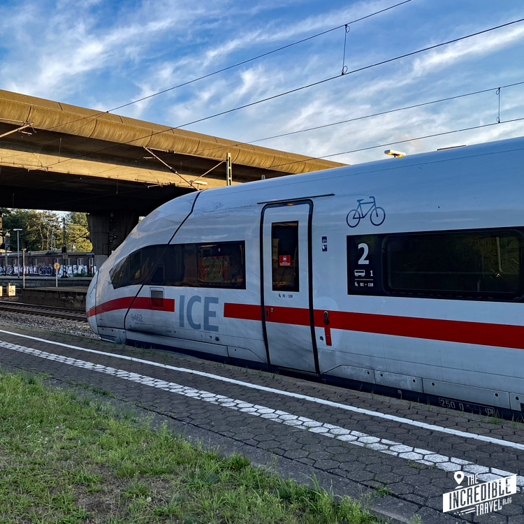 ICE am Bahnhof Hamburg-Harburg