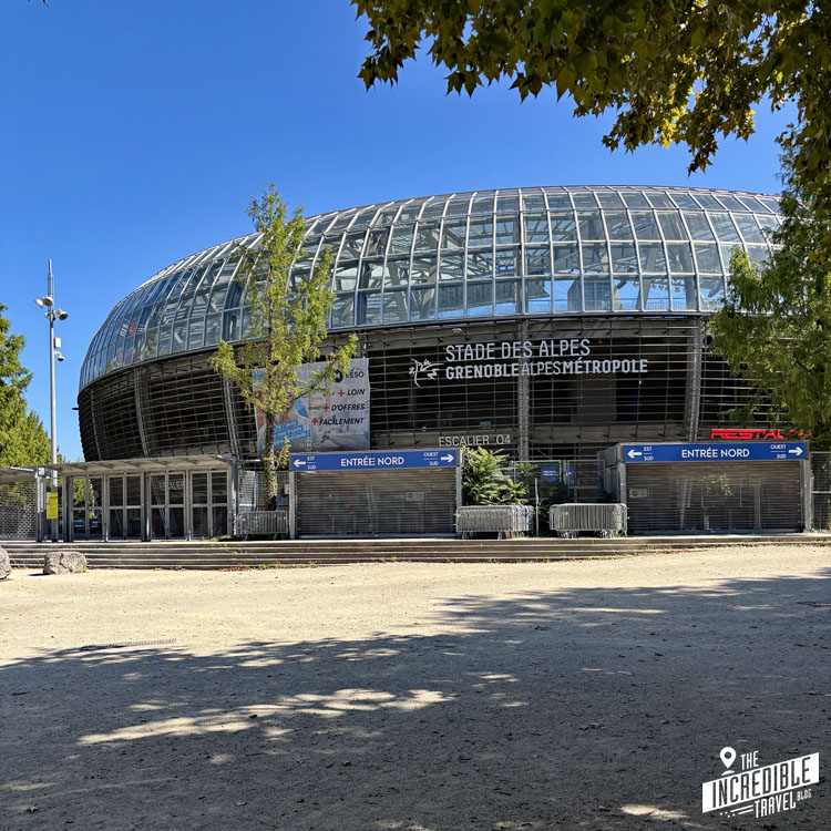Das Stade des Alpes in Grnoble bei Tageslicht