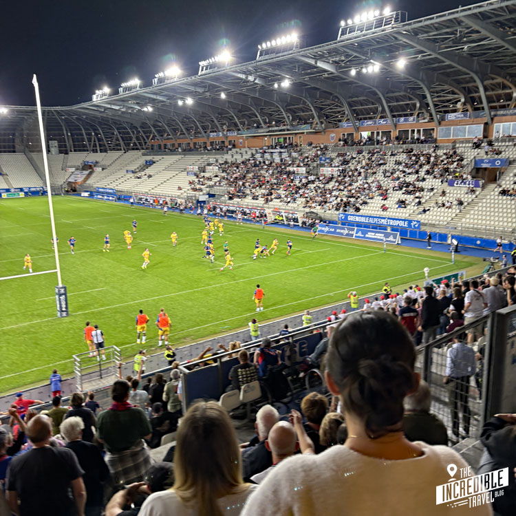 Viele freie Plätze beim Rugby in Grenoble