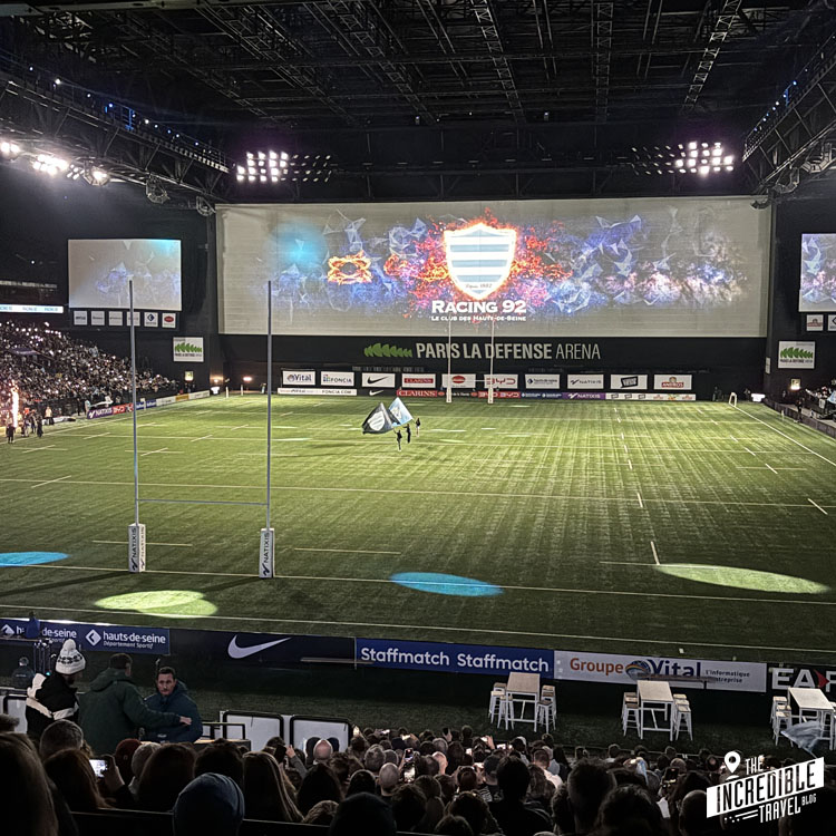 Racing 92 vs Bayonne Top14 riesige Leinwand vor dem Spiel
