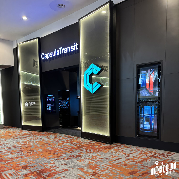 Außenansicht des Kapselhotel KUL Airside